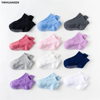 6/12 Pairs/lot 0-5 Yrs Cotton Children's Anti-slip Boat Socks For Boys Girl Low Cut Floor Kid Sock With Rubber Grips Polka dot