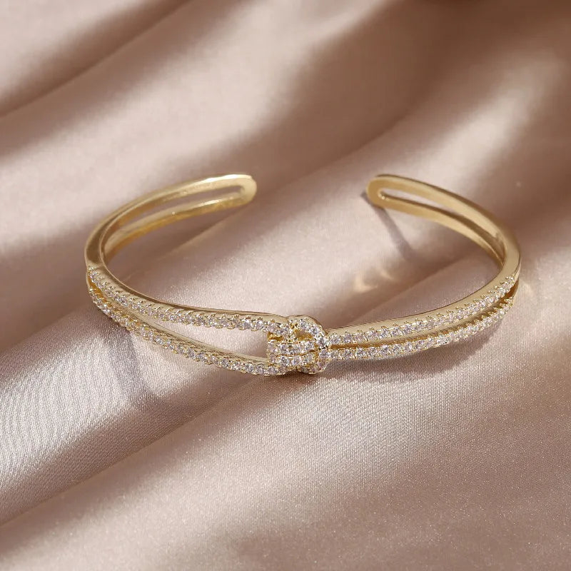 2024 French new design fashion jewelry two-color plated zircon letter X opening bracelet elegant women's daily work accessories
