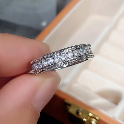 Fashion Contracted Design Women's Ring with Brilliant White Cubic Zirconia Wedding Party Daily Wearable Statement Jewelry