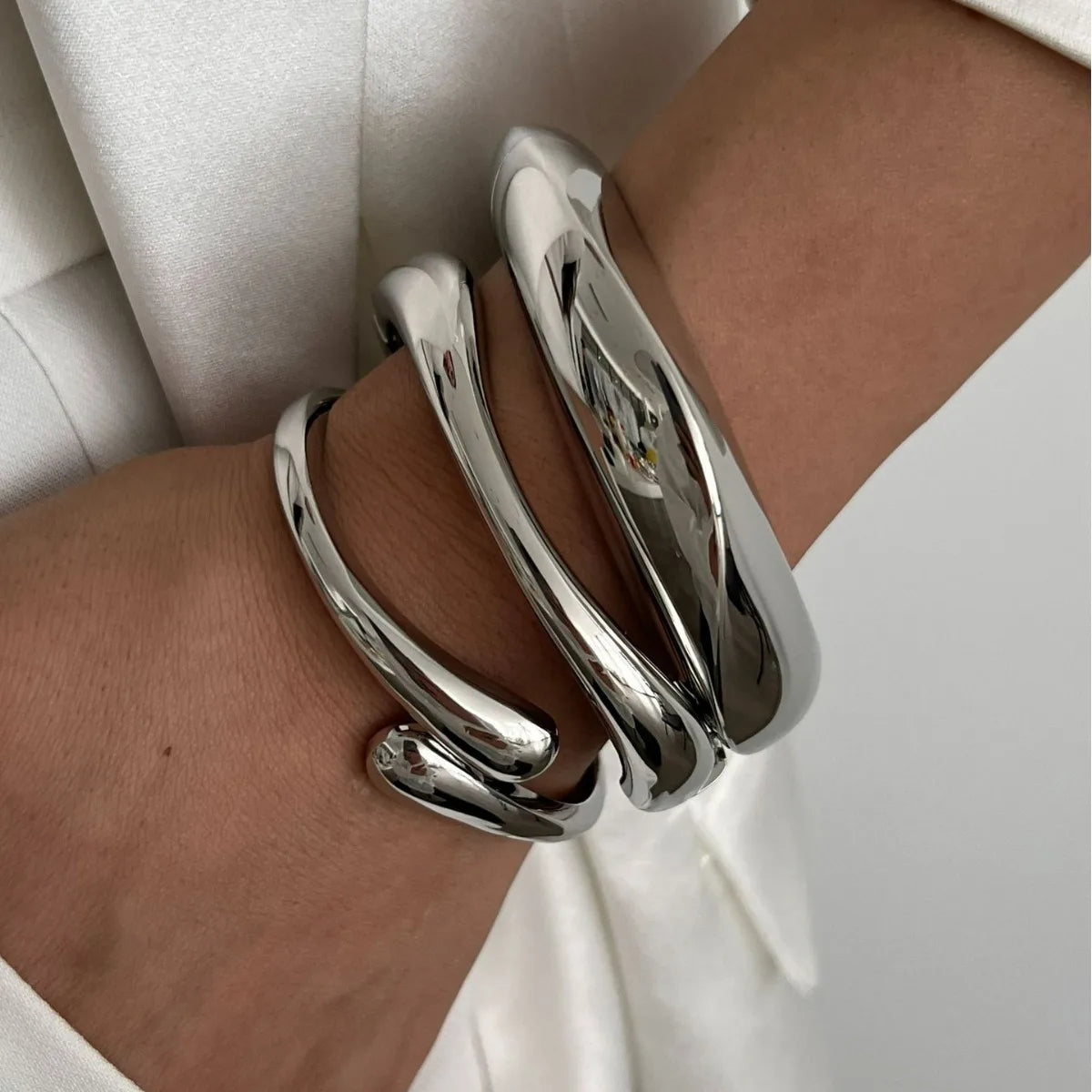 DIEZI 3 Styles Vintage Hip Hop Metal Cuff Bangles Punk Gold Silver Color Geometric Spring Bangles For Women Bracelet Men Jewelry