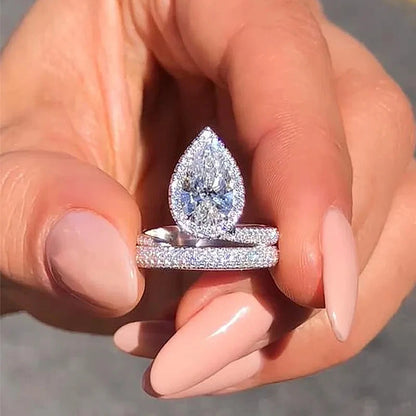 Trendy Luxury Pear Shaped Cubic Zircon Crystal Rings for Women Gorgeous Engagement Wedding Band Accessories Bling Jewelry