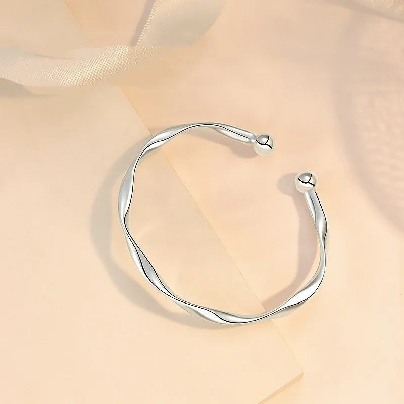 Retro Cuff Bracelet Opening Bangles for Women Minimalism Twisted Bracelets Wristband Jewelry Mom Wife Girls Birthday Gifts ﻿
