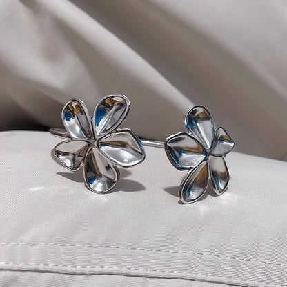Big Stainless Steel Double Flower Cuff Bracelet Bangle for Women Gold Color Metal Floral Bracelets Waterproof Party Jewelry