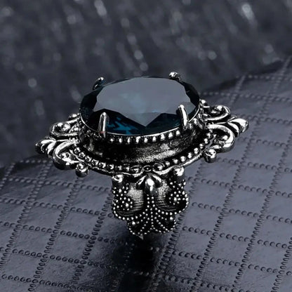 Carved Pattern Vintage Women Rings with Oval Blue CZ Stone Retro Female Rings for Party Chic Anniversary Gift New Jewelry