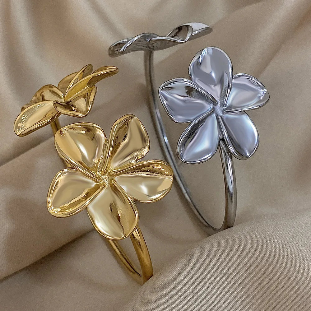 Big Stainless Steel Double Flower Cuff Bracelet Bangle for Women Gold Color Metal Floral Bracelets Waterproof Party Jewelry