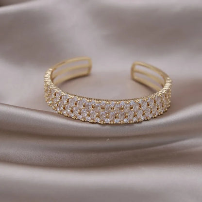 2024 French new design fashion jewelry two-color plated zircon letter X opening bracelet elegant women's daily work accessories
