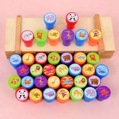 10pcs Cartoon Animal Unicorn Self-ink Stamps Toy Kids Birthday Party Favors Goodie Bag Pinata Fillers Boy Girl Christmas Gift