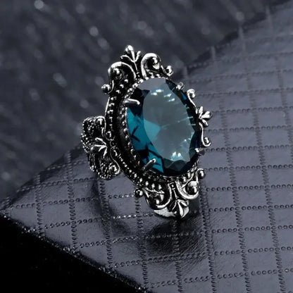 Carved Pattern Vintage Women Rings with Oval Blue CZ Stone Retro Female Rings for Party Chic Anniversary Gift New Jewelry