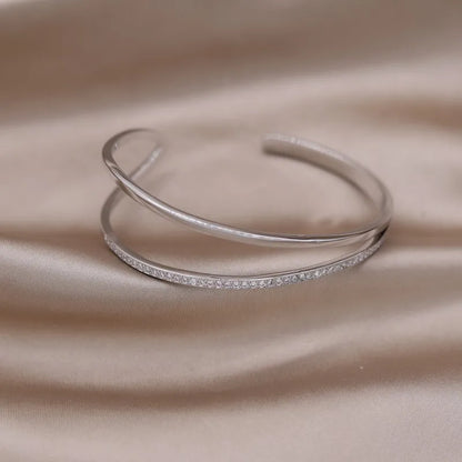 2024 French new design fashion jewelry two-color plated zircon letter X opening bracelet elegant women's daily work accessories