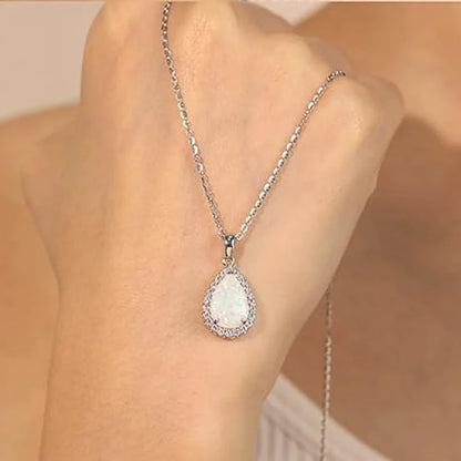 Pear Imitation Opal Pendant Necklace for Women Elegant Wedding Party Female Accessories Birthday Gift New Fashion Jewelry