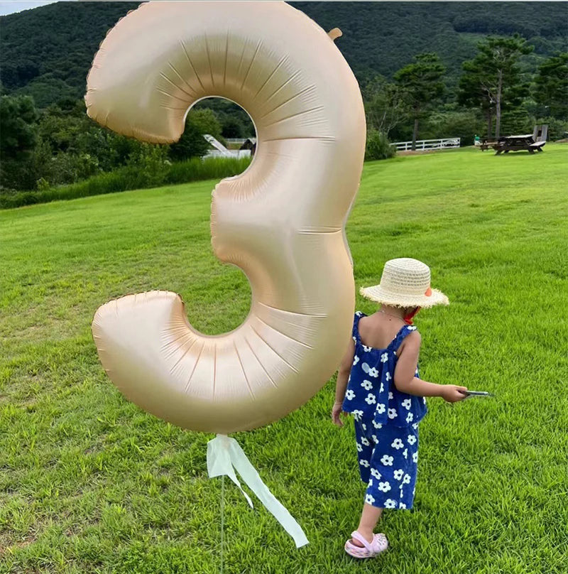 32/40inch Cream Caramel Big Number Foil Balloons 0 1 2 3 4 5 6 7 8 9 Balls White Color Wedding Birthday Party Decor Baby Shower