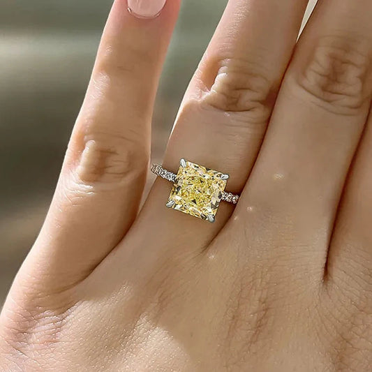 Exquisite Square Yellow CZ Finger Ring for Women Temperament Elegant Wedding Band Accessories Chic Gift Statement Jewelry