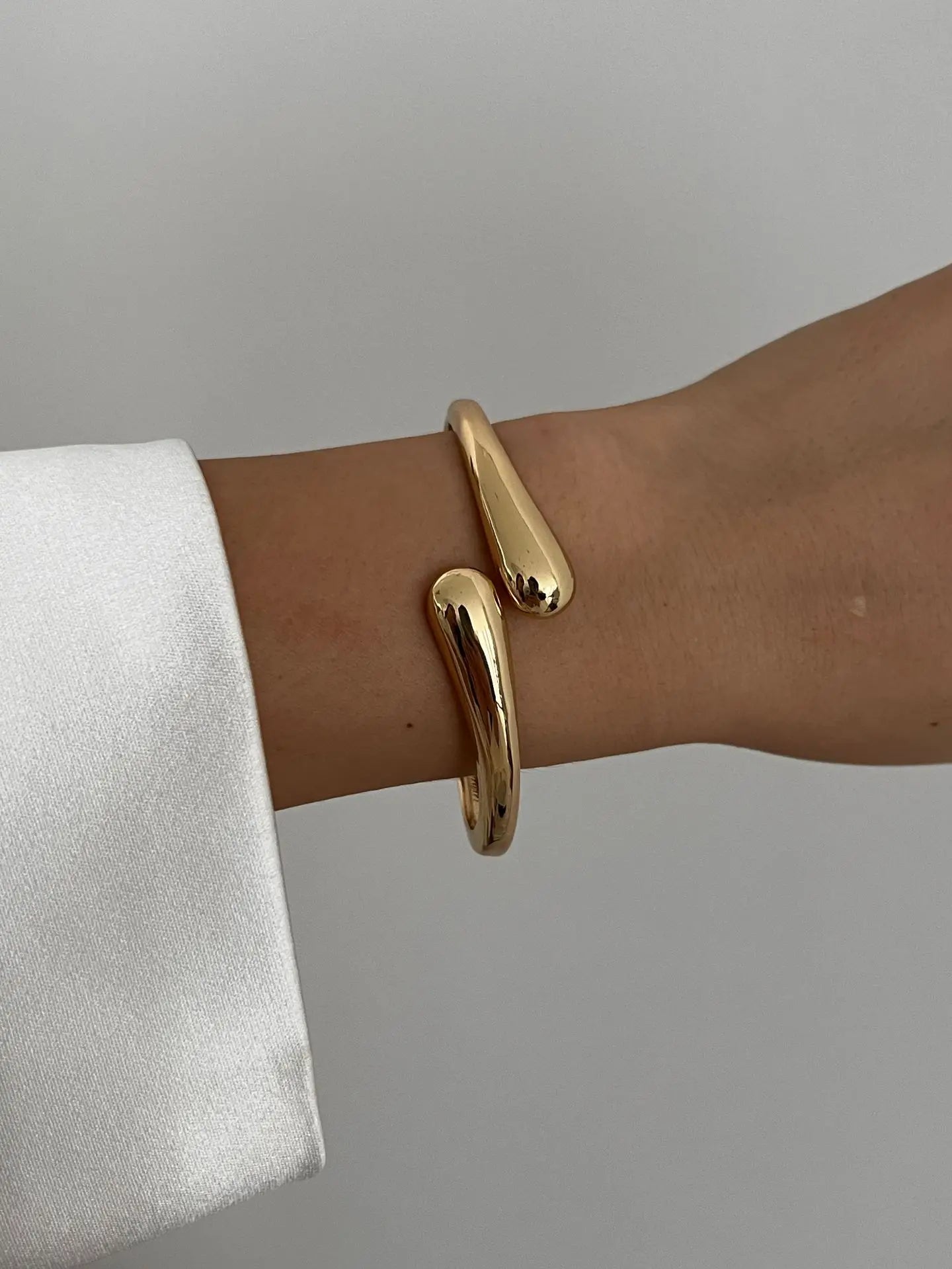 DIEZI 3 Styles Vintage Hip Hop Metal Cuff Bangles Punk Gold Silver Color Geometric Spring Bangles For Women Bracelet Men Jewelry