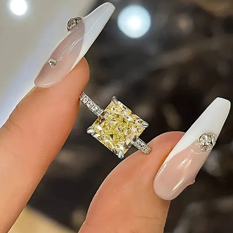 Exquisite Square Yellow CZ Finger Ring for Women Temperament Elegant Wedding Band Accessories Chic Gift Statement Jewelry