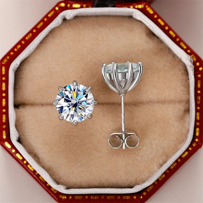 Exquisite 8 Claw Setting CZ Stud Earrings for Women Silver Color Crystal Earrings Simple and Elegant Female Ear Jewelry