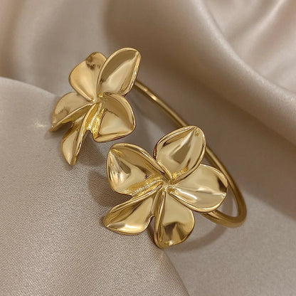 Big Stainless Steel Double Flower Cuff Bracelet Bangle for Women Gold Color Metal Floral Bracelets Waterproof Party Jewelry