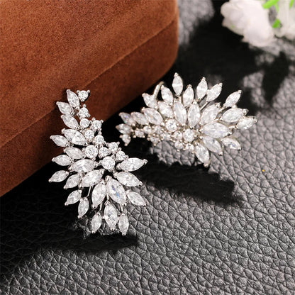 Sparkling Women's Cubic Zirconia Stud Earrings Gorgeous Female Wedding Party Fashion Ear Piercing Accessories New Jewelry