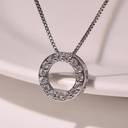 Circle Necklace with Cubic Zirconia Simple Stylish Clavicle Chain Necklace for Women Wedding Eternity Jewelry
