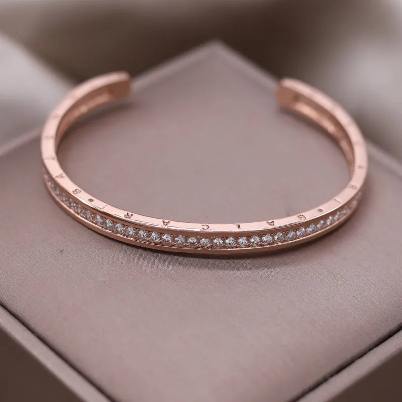 2024 French new design fashion jewelry two-color plated zircon letter X opening bracelet elegant women's daily work accessories